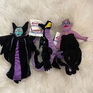 VTG Disney Villains Plush Bundle Maleficent & Ursula (3)